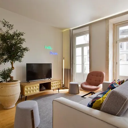 Boutique Rentals- P*o*r*t*o Ribeira Oporto